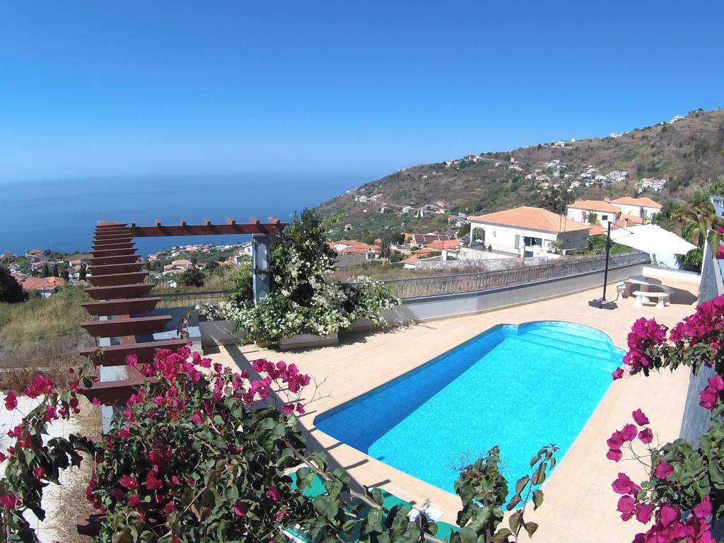 Villa Abreu - A Wonderful Ocean View Calheta  Extérieur photo