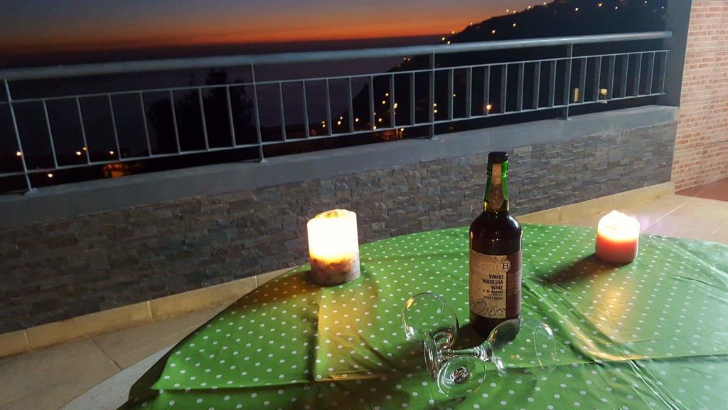 Villa Abreu - A Wonderful Ocean View Calheta  Extérieur photo